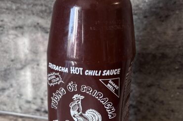 My last bottle of the OG Huy Fong. Bought a case of it right before they made it illegal in EU back in 2020.