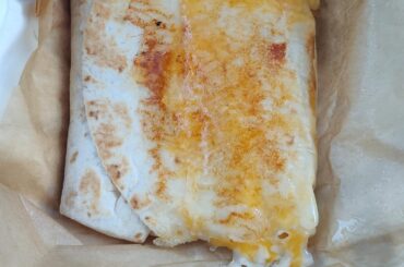 Dipping Burritos are small but pack a punch! Light 8/10