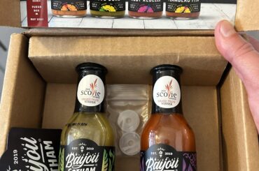 I got my Bayou Gotham sauces in! They even included two different flow rest I tore!