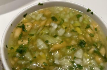 The most delicious tropical salsa I’ve ever had, does anyone know what’s in it?