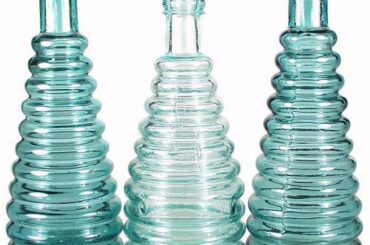 1873 ad for Durkee Pepper Sauce: "Pronounced by connoisseurs unqualifiedly the best, and at the same time a “perfect Sauce” for table use. It is cheaper than the English, and no dearer than the disgusting trash put up in this country and sold as Sauces."