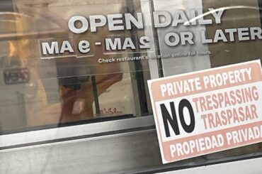 2 AM backwards is Mas