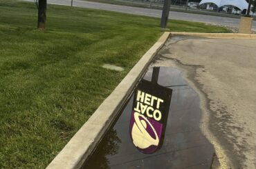 Whats wrong with the photo