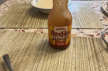 Do yall fw this hot sauce?