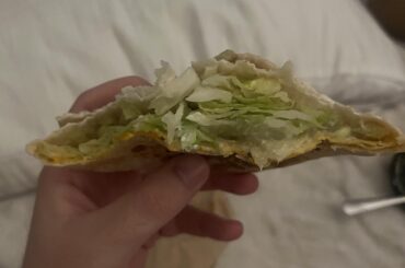 Average Crunchwrap experience