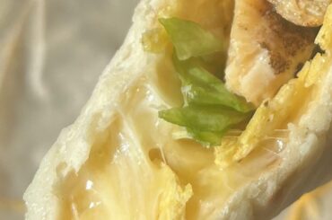 Chicken cheesy Gordita crunch with extra 3 cheese and extra cheese. Look at that cheese pull! This is my go to fire rewards order