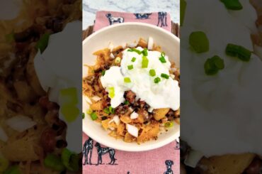 Quick & Easy Frito Pie Recipe!! #fritopie #easydinner #dinnerideas