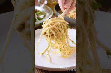 Super Easy Chili Pasta Recipe! 15 MINUTES DINNER!  #recipe #pasta #reels