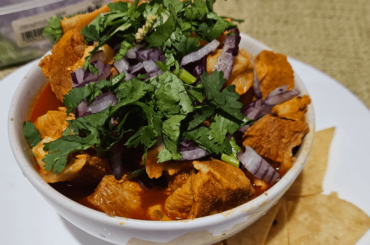 Pozole echa por la jefita