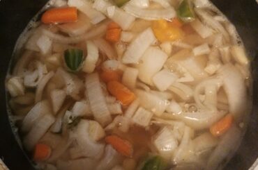 Made an easy hot sauce with garlic, onion and vinegar