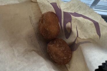 Your an idiot if you pay $2 for this