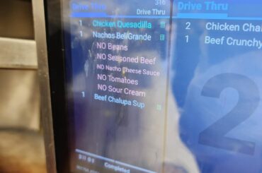 (once they got to the window they yelled at us for being incompetent despite being adamant they wanted nothing but chips)