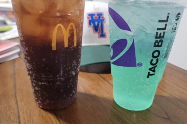 I NEVER thought I'd see the day McDonald's would beat Taco Bell on large drink size.... SAD