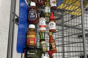 More $1 sauces were added to the pop up shelf. Had to throw them in my cart.