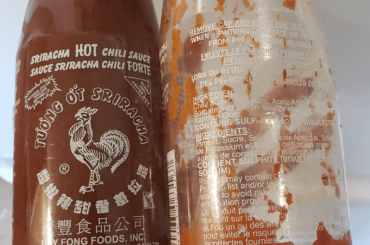 Old Huy fong vs the new recipe