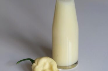 White fatalii hot sauce.