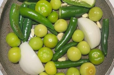 Tomatillo Serrano Sauce