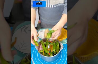 How to Cut Green Chili Like a Pro #popcorn #cooking #food #vegetables #shorts #viralvideo