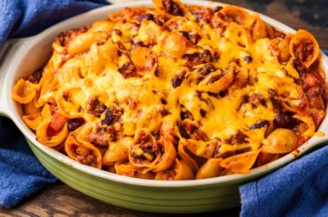 Chili Mac and Cheese - Quick and Easy!