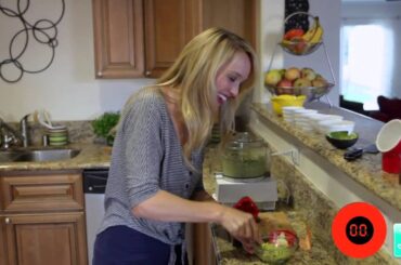 Raw Stuffed Red Bell Pepper Recipe