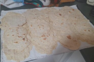 Part 3 of making tortillas de harina: The thickness is good but I'm still not getting the right shape.