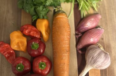 Made a lil hot sauce with these.