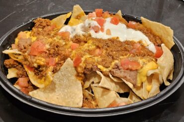 Behold, the spend $10 and get a free Nachos Bell Grande. This thing was loaded.