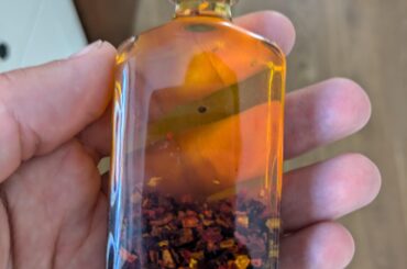 Decided to make chili oil with my chili flakes