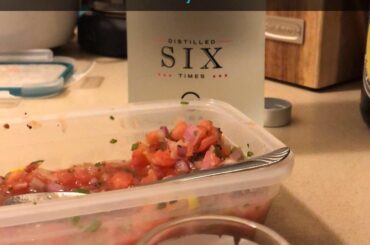 Anybody else have a total love affair with pico de gallo juice? Its like the cleanest freshest little mini Bloody Mary.