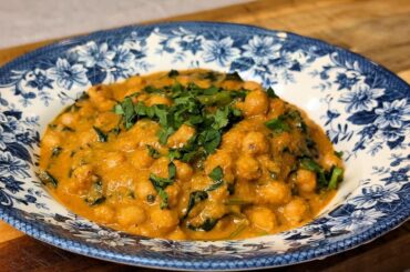 Spicy Coconut Chickpea Curry
