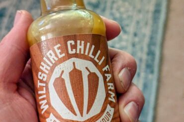 This is delicious.... Fruity, citrus and great level of heat. Perfect with chicken, fish and prawns.