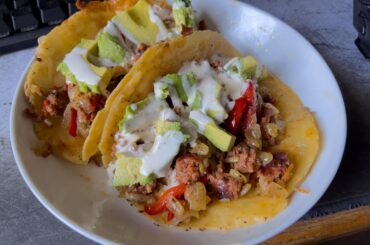 Made some quesadilla tacos with chorizo, onion, habanero, corno di toro (pepper), avocado and crema for breakfast!