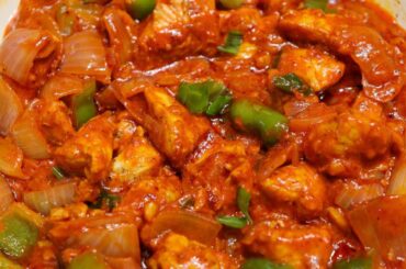 Hot Garlic Chicken Semi-Gravy Recipe |  Chilli Garlic Chicken Restaurant Style Recipe