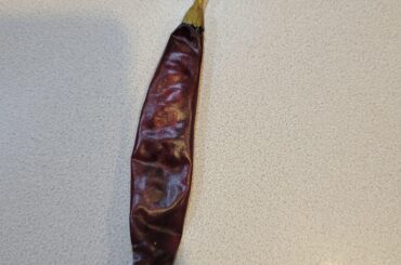 I picked up a bag of these a while ago from a Mexican bakery. They weren't labeled and now I can't remember what they're called.