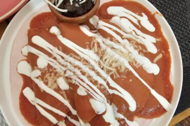 Breakfast for 5 hungry adults at a restaurant in central Mexico, the state of Guanajuato.