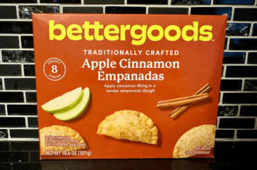 Seen these at Walmart.. Apple Cinnamon Empanadas. Reminded me of the Caramel Apple Empanadas. Anyone try these out yet to see how they compare?