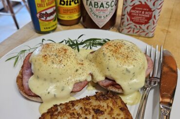 Eggs Beni and a few options.