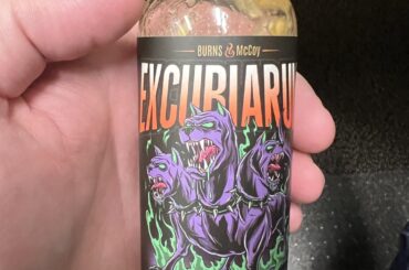 The best, decently hot green sauce I have ever tried.