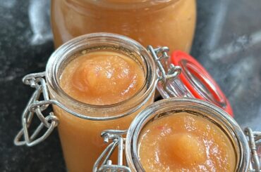 Made some mango habanero hot sauce!