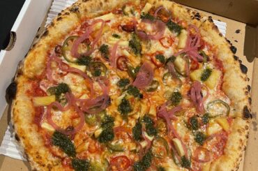 tropic thunder pizza