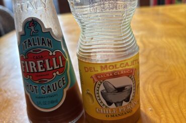 What are favorite single-pepper sauces? (Less popular peppers)