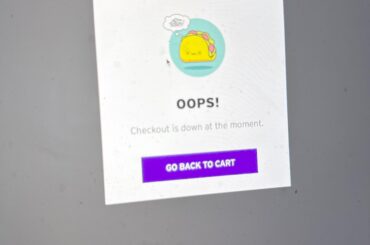 I just wanna order my food man