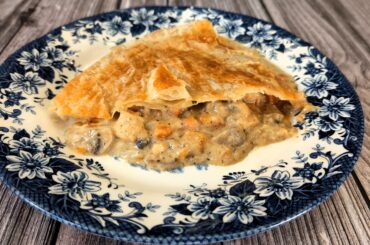 Chicken pot pie with a small amount of spices to make it taste even better.