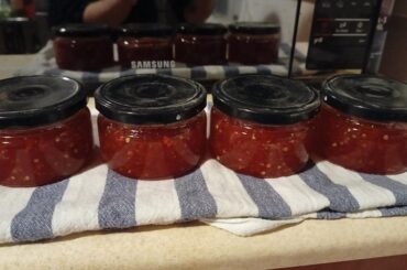 Made super hot pepper jam using chillies from my balcony