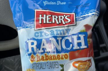 Not a bit spicy, but they taste pretty good