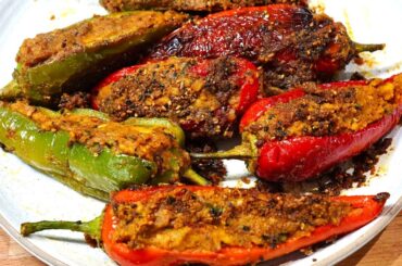 MASALA CHICKPEAS STUFFED PEPPERS | BHARWA MASALA RECIPE (VEGAN)