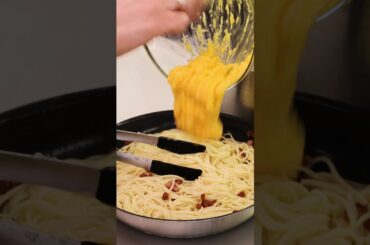 Easy Pasta Carbonara Recipe
