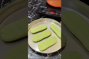 Hari mirch ke kurkure #newrecipe #food #swadgharka #recipe #cooking #viralrecipe #shorts #trend