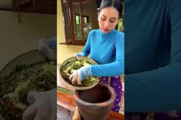 Chili crispy with chicken leg recipe #shortvideo #shorts #cooking #food #recipe #factlifetv