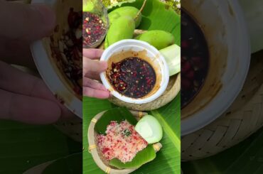 Spicy Sweet Raw Mango & Chili  #mangovarieties #mangofruit #mangofruity #unripemango #yummy